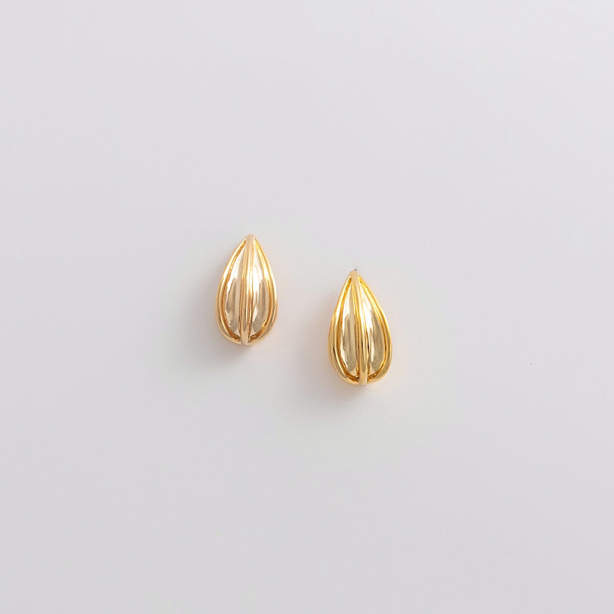 Curated 18K Gold Plated Teardrop Earrings