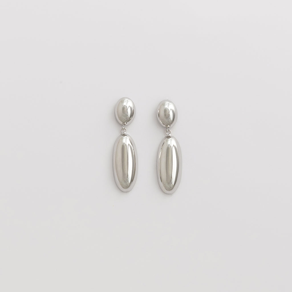 Curated Chunky Oval Drop Earrings