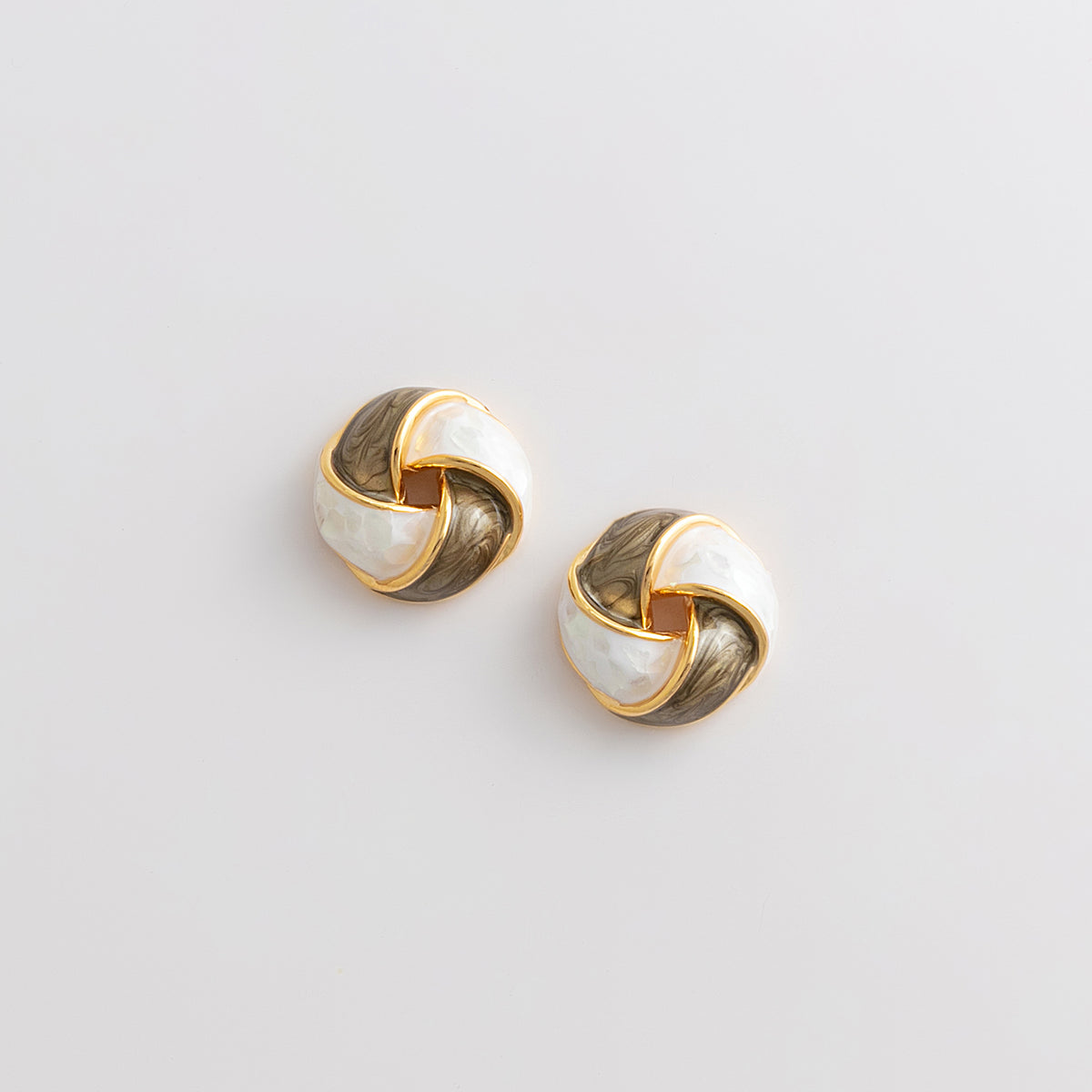 Curated 18K Gold Plated Interlocking Knot Stud Earrings