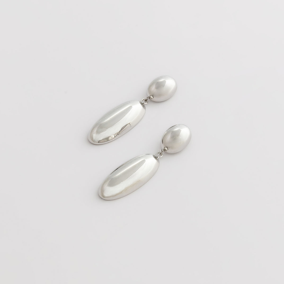 Curated Chunky Oval Drop Earrings