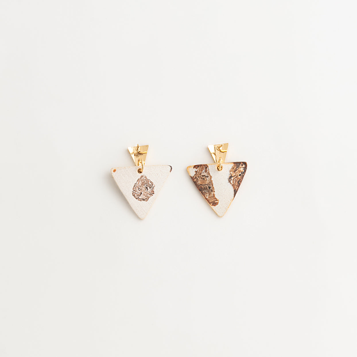 Triangle Nerikomi Ceramic Earrings – Rose Gold Marble