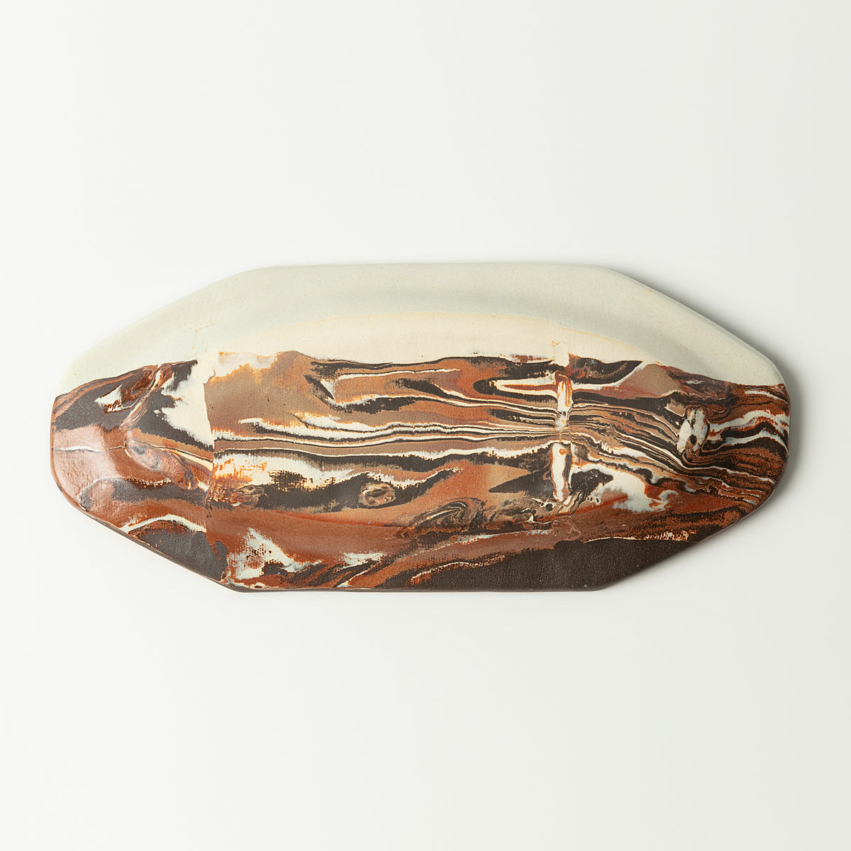 Handcrafted Nerikomi Ceramic Leaf-Shaped Plate – Marbled Stoneware