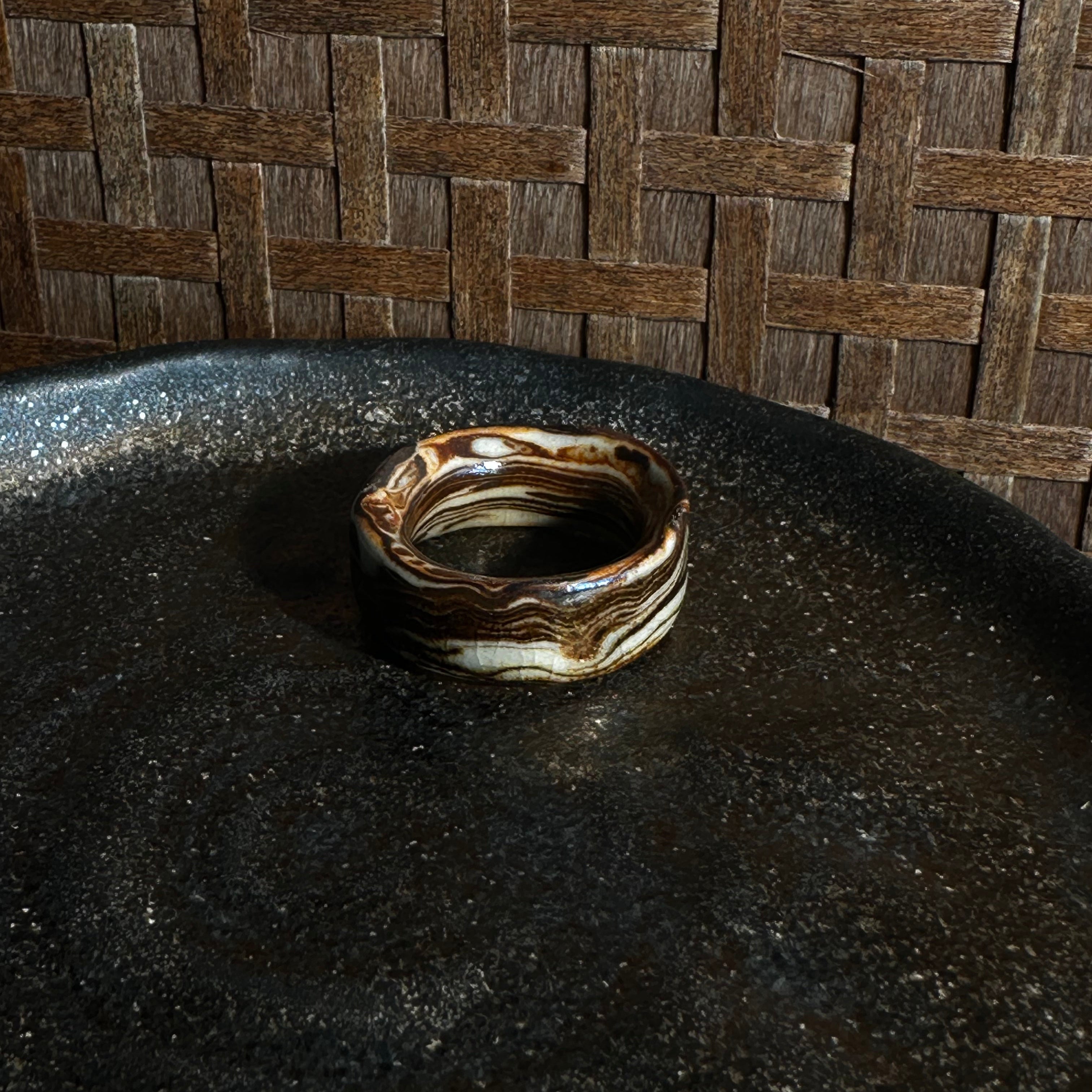Artisan Nerikomi Ceramic Ring – Dark Earth Flow, Wide Band