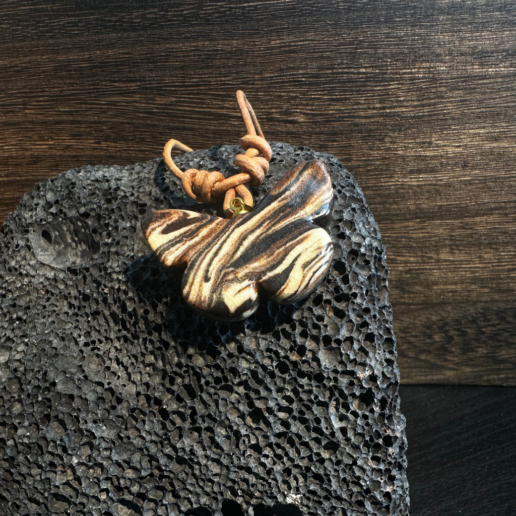 Artisan Nerikomi Ceramic Butterfly Necklace – Fine Wood Grain, Adjustable Leather Cord