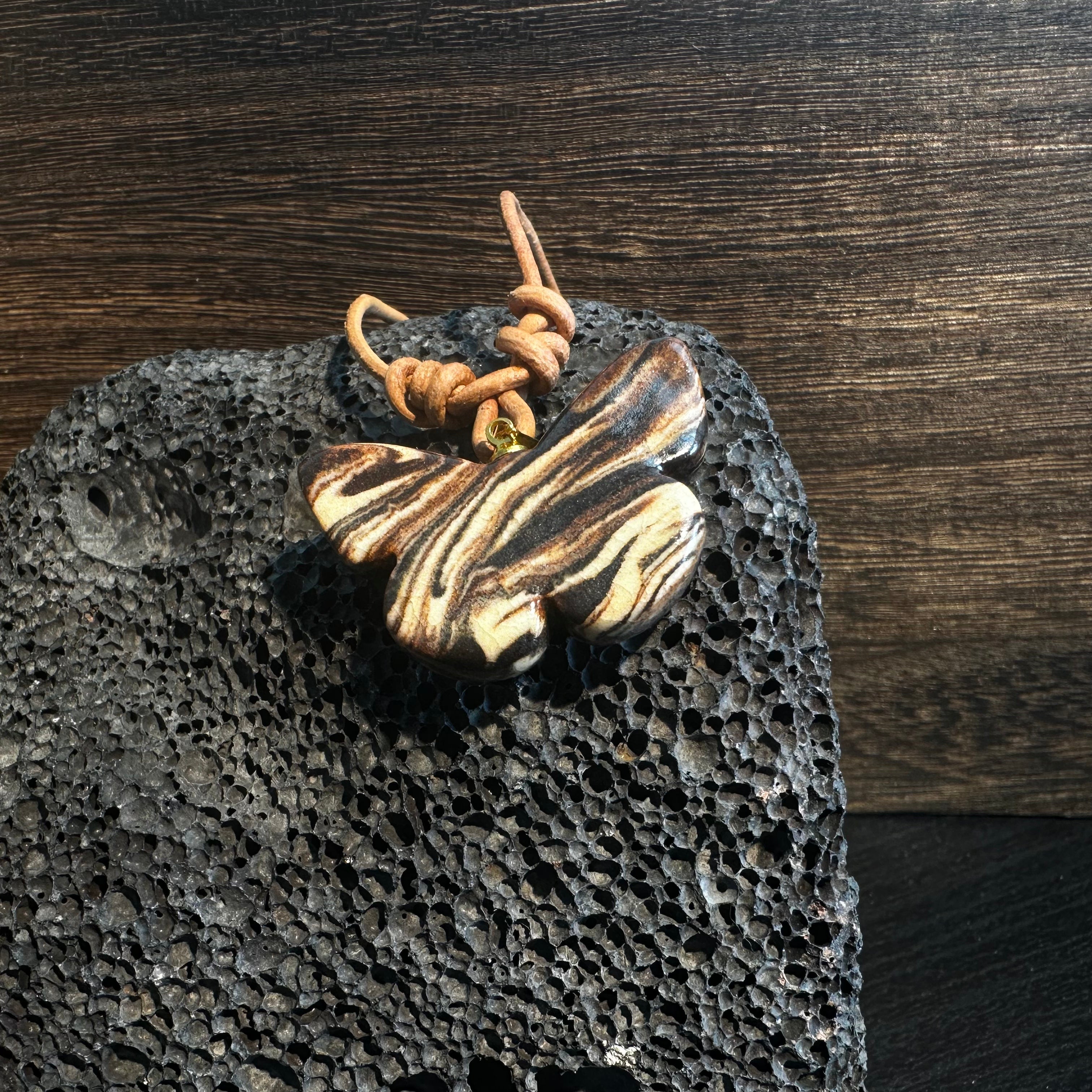 Artisan Nerikomi Ceramic Butterfly Necklace – Fine Wood Grain, Adjustable Leather Cord